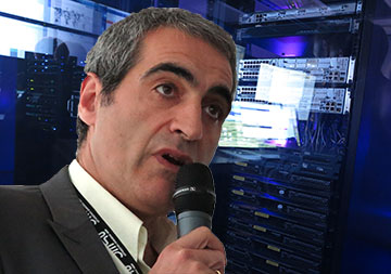 Serge Fdida reçoit le trophée « Etoile de l'Europe » pour le projet OneLab.