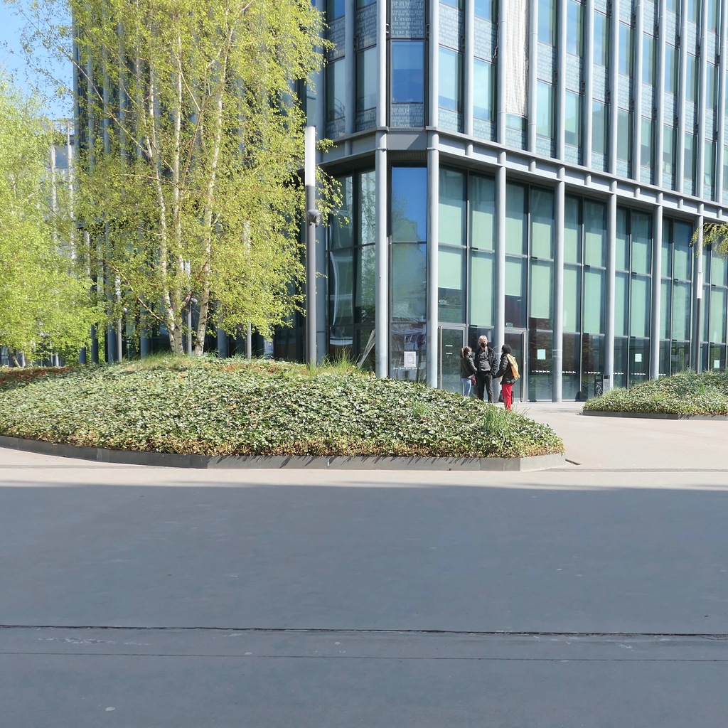 4 Place Jussieu 75252 Paris Cedex 05